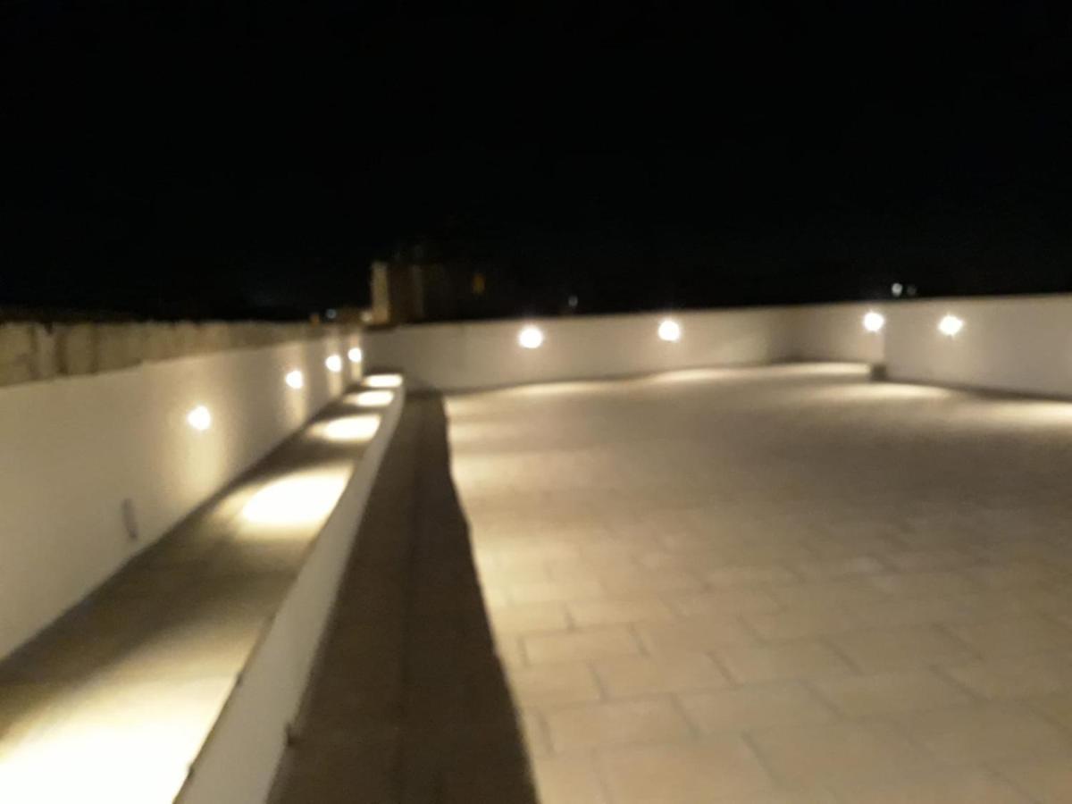 Bric A Brac Eclectic Rooms Uggiano La Chiesa Εξωτερικό φωτογραφία