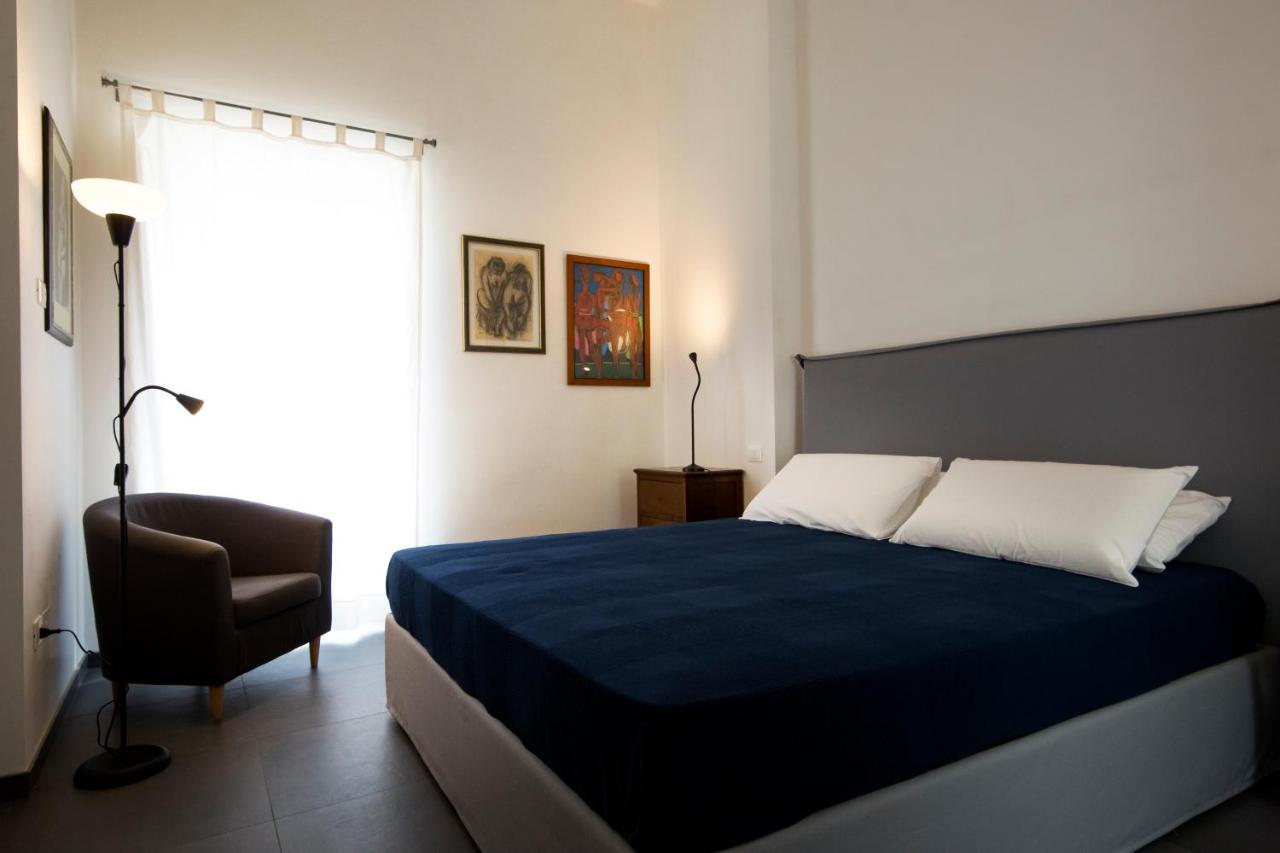 Bric A Brac Eclectic Rooms Uggiano La Chiesa Εξωτερικό φωτογραφία