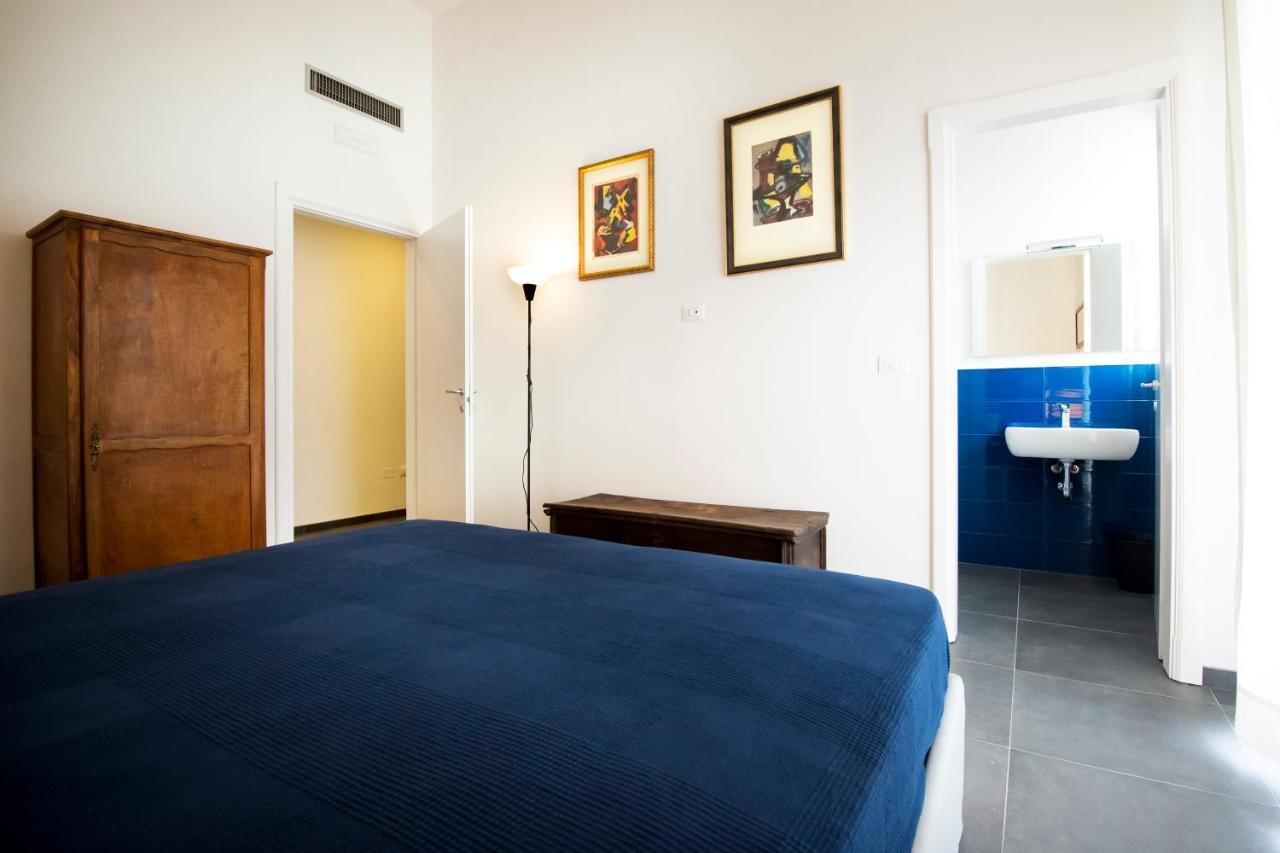 Bric A Brac Eclectic Rooms Uggiano La Chiesa Εξωτερικό φωτογραφία